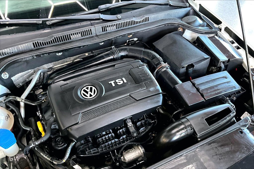 Used 2016 Volkswagen Jetta Sport FWD image 30
