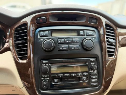 Used 2001 Toyota Highlander 4WD V6 image 17