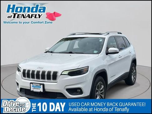 Used 2021 Jeep Cherokee Latitude Lux w/ Sun & Sound Group image 2