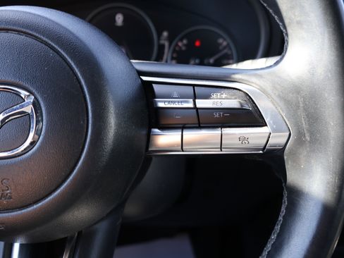 Used 2019 MAZDA MAZDA3 w/Preferred Pkg image 35