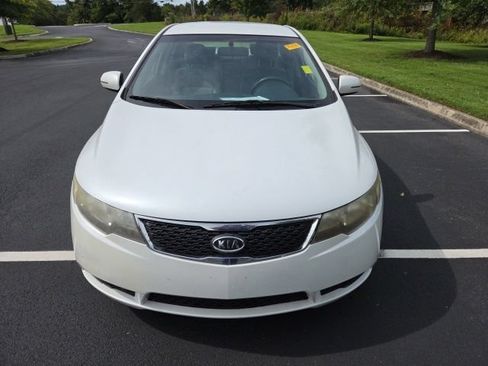 Used 2012 Kia Forte EX FWD image 2