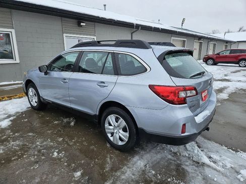 Used 2016 Subaru Outback 2.5i image 8