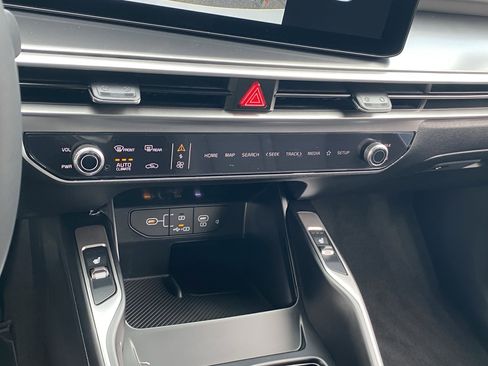 New 2026 Kia Sorento S w/ S Panoramic Sunroof Package image 26