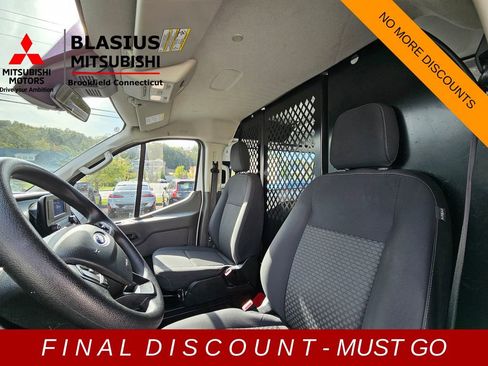 Used 2024 Ford Transit 250 Low Roof w/ Exterior Upgrade Package image 9