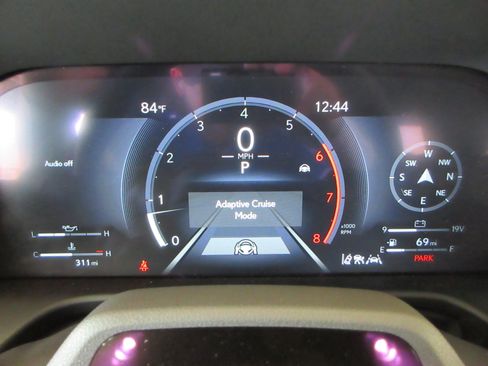 Used 2026 Lexus GX 550 AWD/4WD image 34