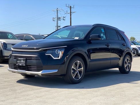 New 2026 Kia Niro LX FWD image 7