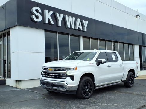 Used 2024 Chevrolet Silverado 1500 LTZ w/ Technology Package AWD/4WD image 1