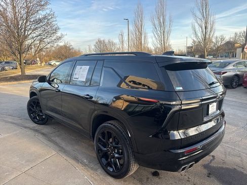 Used 2024 Chevrolet Traverse RS w/ LPO, Floor Liner Package image 5