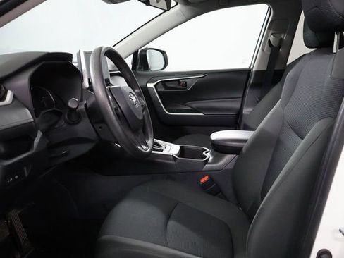 Used 2024 Toyota RAV4 LE image 14