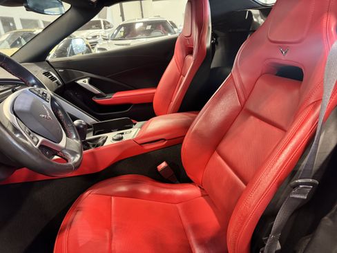 Used 2014 Chevrolet Corvette Z51 2LT w/ 2LT Preferred Equipment Group image 3