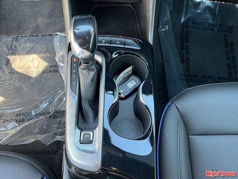 Used 2024 Buick Envista Sport Touring w/ Advanced Safety Package FWD image 30