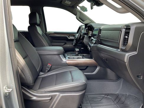 Used 2024 Chevrolet Silverado 1500 RST w/ Convenience Package II image 11