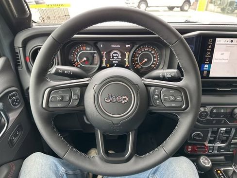 New 2026 Jeep Gladiator Sport AWD/4WD image 25