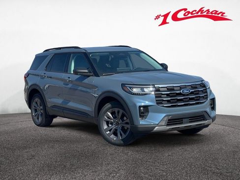 New 2026 Ford Explorer Active w/ Active Comfort Package AWD/4WD image 1