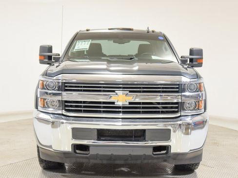 Used 2018 Chevrolet Silverado 2500 W/T image 3