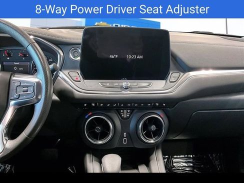 Certified 2023 Chevrolet Blazer LT w/ Convenience Package image 12