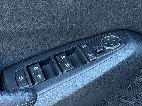 Used 2022 Kia Seltos Nightfall Edition AWD/4WD image 12