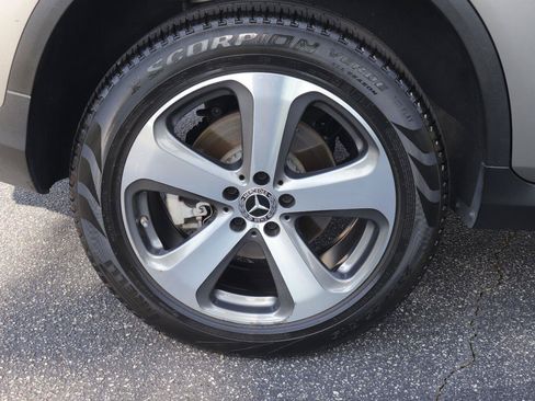 Used 2019 Mercedes-Benz GLC 300 4MATIC Coupe image 37