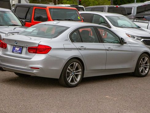 Used 2018 BMW 330e RWD image 5