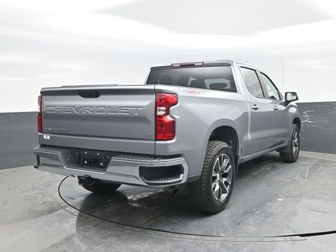 Used 2024 Chevrolet Silverado 1500 LT AWD/4WD image 17
