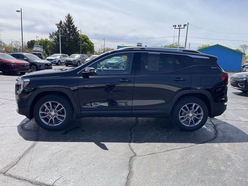 Used 2023 GMC Terrain SLT AWD/4WD image 9