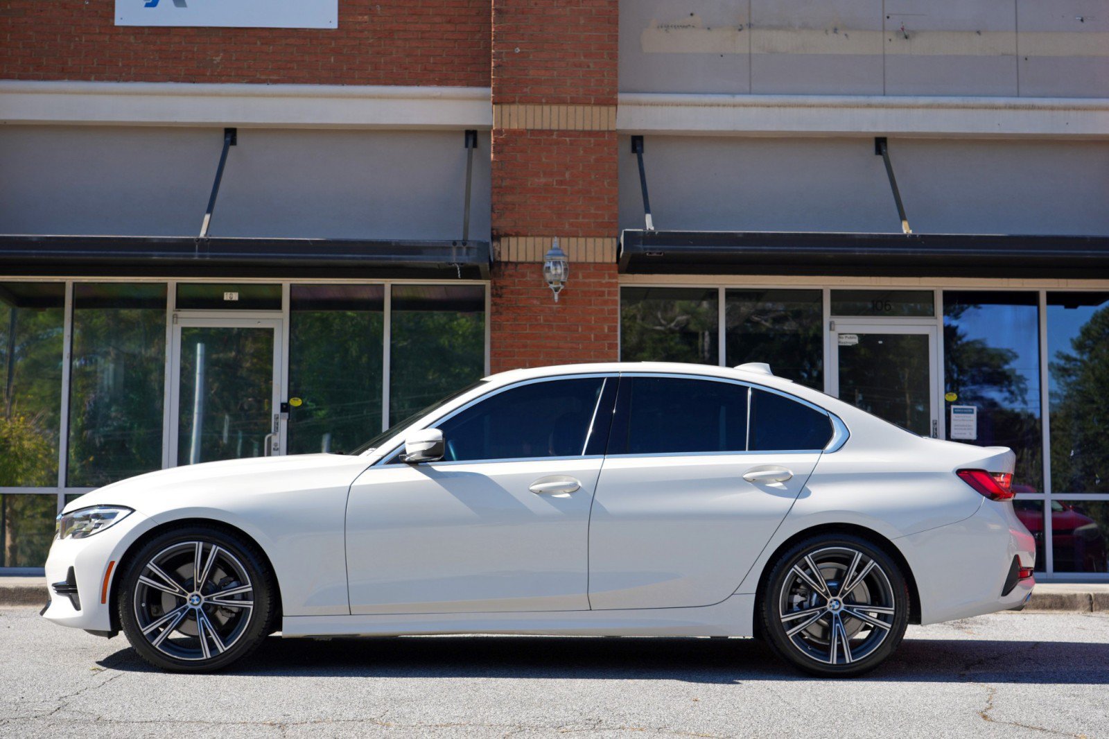 Used 2019 BMW 330i Sedan RWD image 8