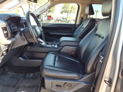 Certified 2024 Ford Expedition Max XLT AWD/4WD image 12