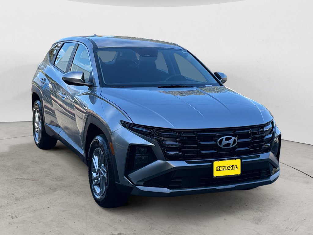 Used 2026 Hyundai Tucson SE AWD/4WD image 3