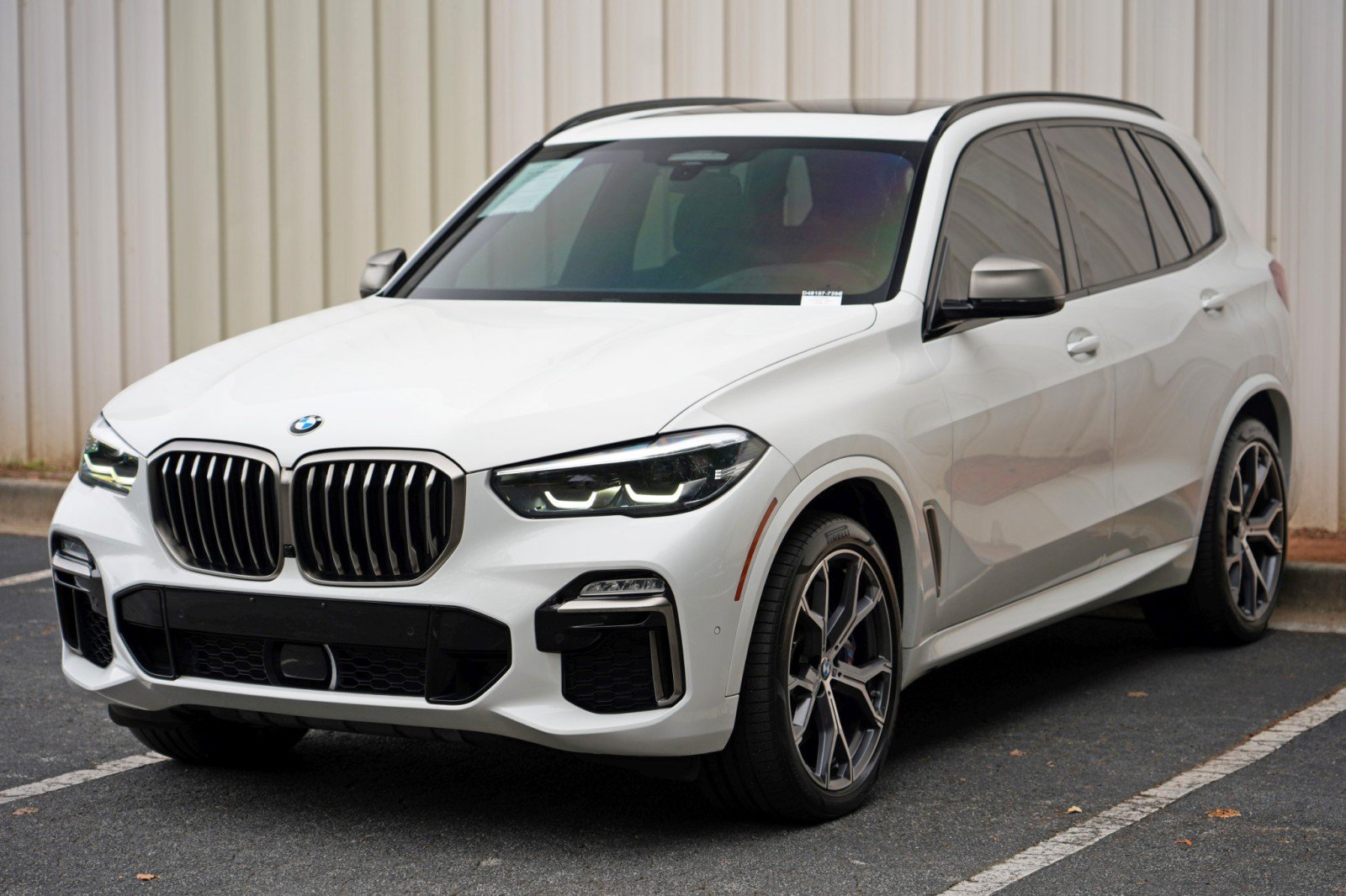 Used 2020 BMW X5 M50i AWD/4WD image 57
