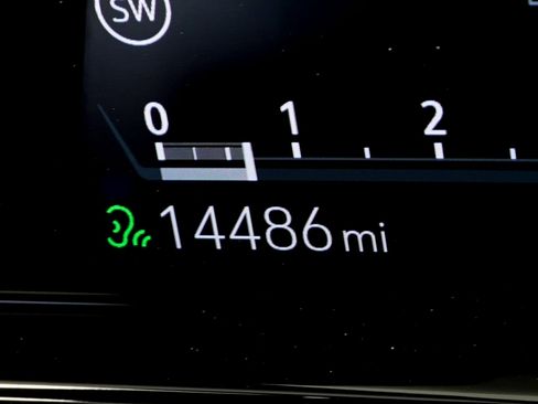 Used 2024 Cadillac Escalade Sport w/ Touring Package image 21