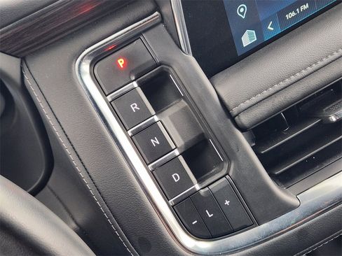 Certified 2024 Chevrolet Suburban LT image 21