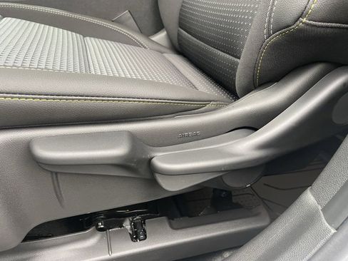 Used 2026 Chevrolet Trax LT image 23