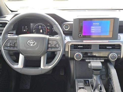 Certified 2025 Toyota 4Runner SR5 image 22