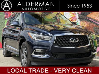 Used 2019 INFINITI QX60 Luxe w/ Essential Package
