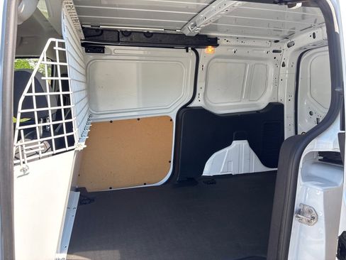 Used 2016 Ford Transit Connect XLT FWD image 13