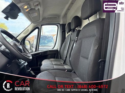 Used 2023 RAM ProMaster 2500 FWD image 4