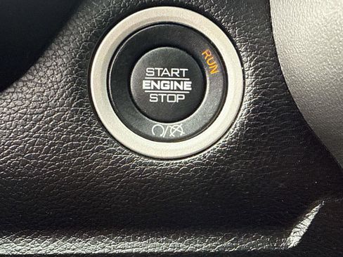 Used 2024 RAM 2500 Big Horn image 19