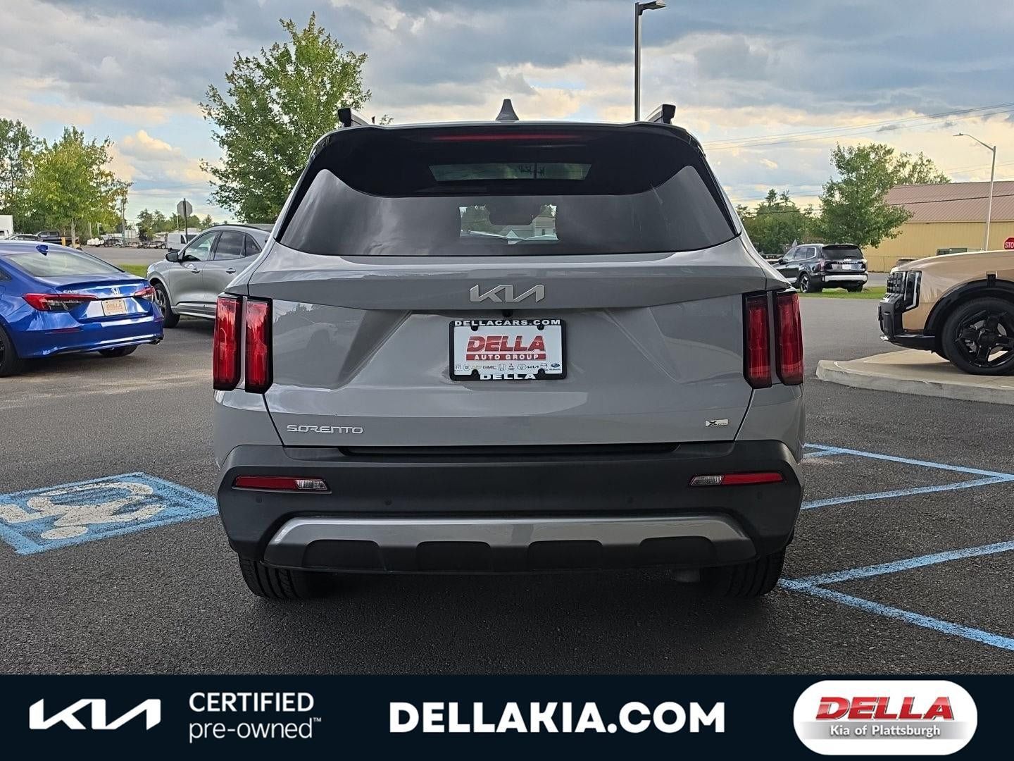 Certified 2023 Kia Sorento SX Prestige AWD/4WD image 5