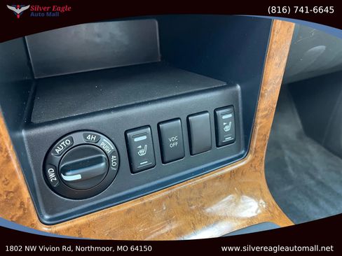 Used 2005 Nissan Pathfinder LE image 10