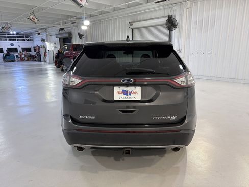 Used 2015 Ford Edge Titanium w/ Equipment Group 302A AWD/4WD image 4