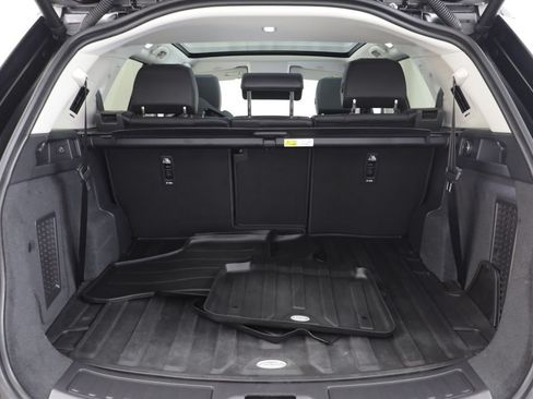 Certified 2025 Land Rover Discovery Sport S AWD/4WD image 19