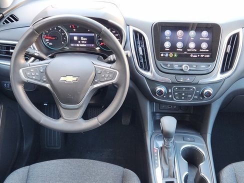 Used 2022 Chevrolet Equinox LT image 26