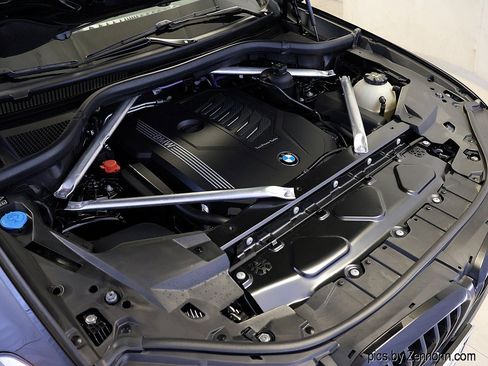 Certified 2023 BMW X5 xDrive40i w/ M Sport Package image 36