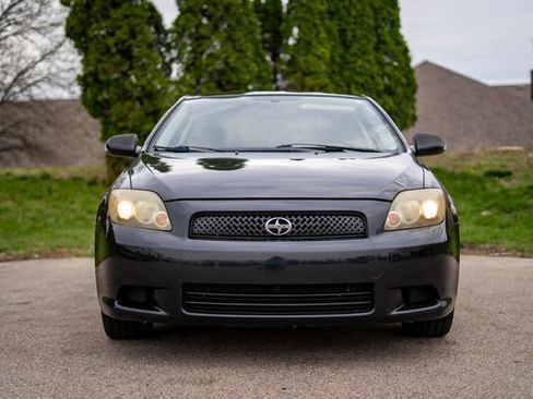 Used 2008 Scion tC FWD image 2