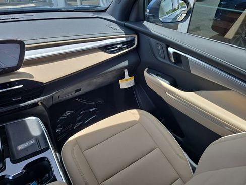 New 2026 Buick Enclave Preferred w/ Power Package FWD image 14