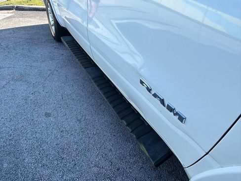 Used 2021 RAM 1500 Laramie RWD image 33
