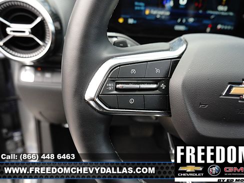 Used 2026 Chevrolet Equinox LT FWD image 19