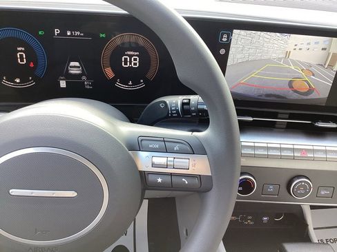 New 2026 Hyundai Kona SE image 42