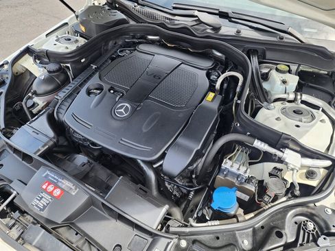Used 2014 Mercedes-Benz E 350 Sedan image 11