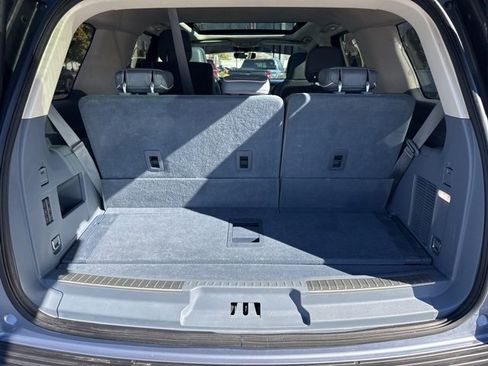 Used 2018 Lincoln Navigator Black Label w/ Cargo Package image 11